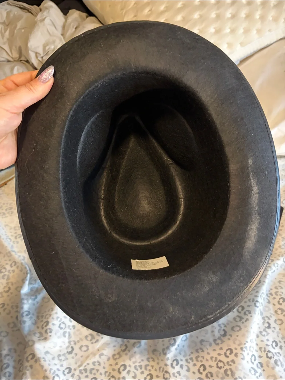 Classic Black Wide-Brim Fedora Hat